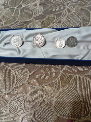 Lotto di n.4 monete in argento vintage