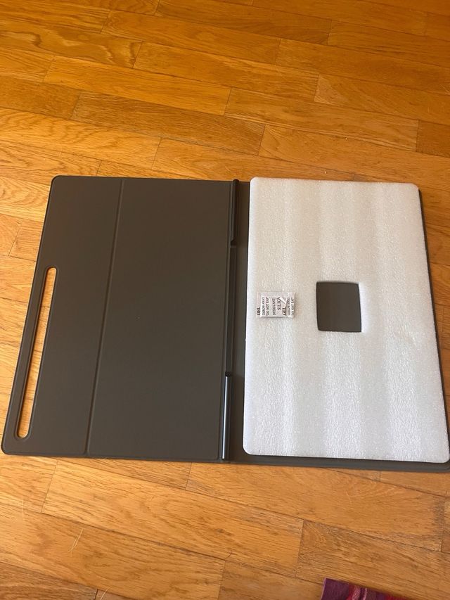 Funda Magnética Samsung Galaxy Tab S8 Ultra