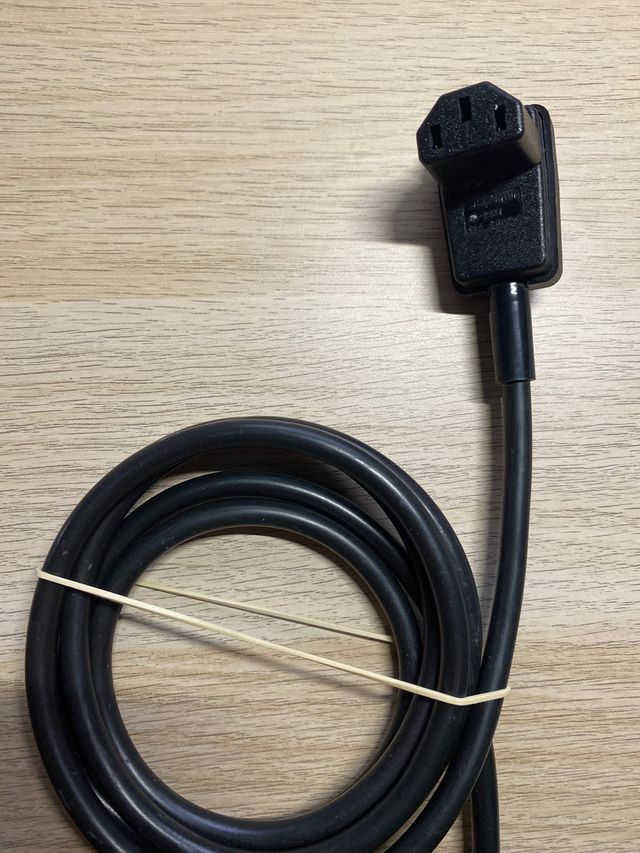 Cable de alimentación/C13 Negro