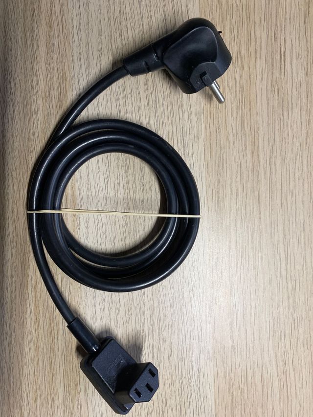 Cable de alimentación/C13 Negro