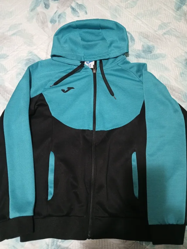 Sudadera Joma Unisex Negra y Turquesa