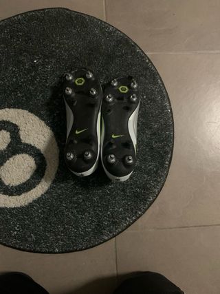 Botas de fútbol Nike Tiempo Talla 40