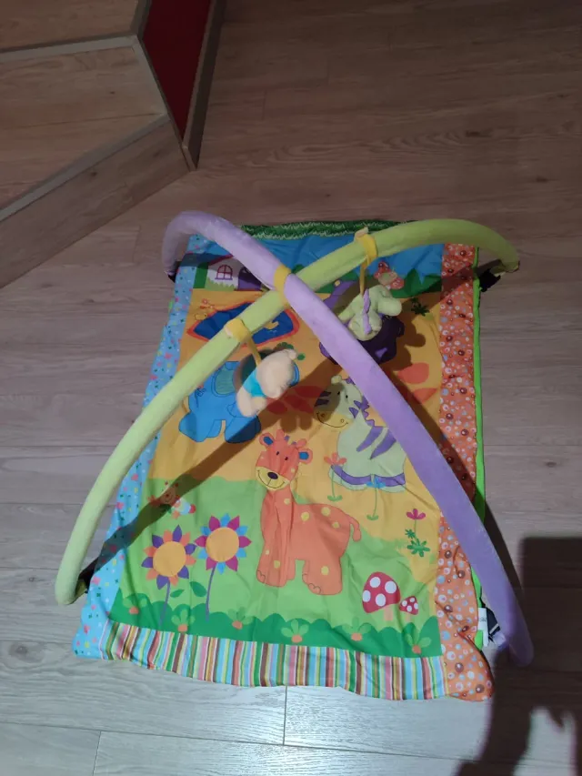 Manta de actividades para bebé