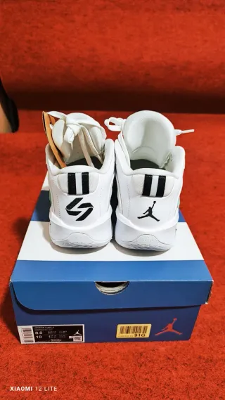 Jordan Luka 3 Talla 42 Verde Blanco