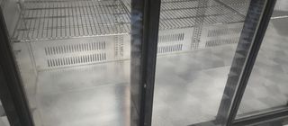 Refrigerador 3 puertas bajo mesa