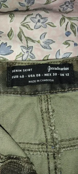 Falda Stradivarius Camuflaje