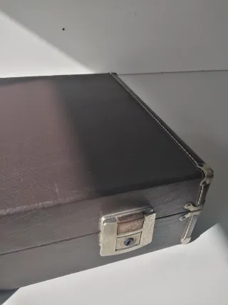 Maletín antiguo instrumento viento