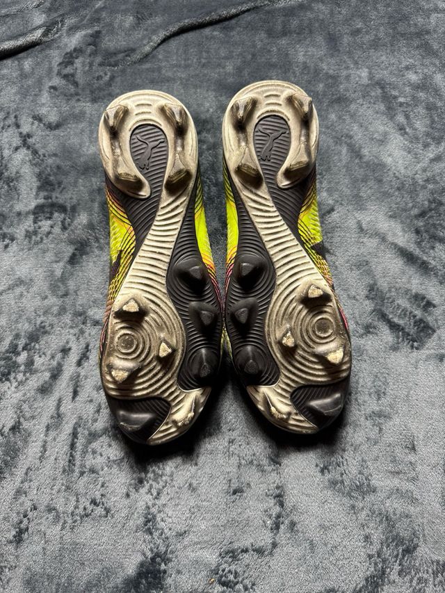 Zapatillas de fútbol Puma Amarillas