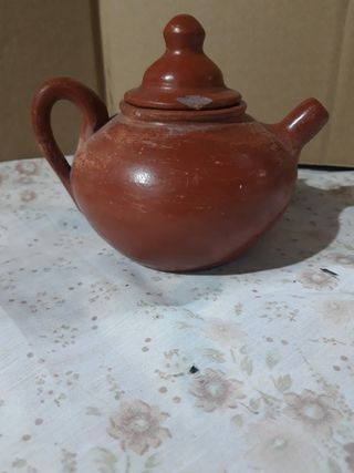 Tetera de barro Rocío