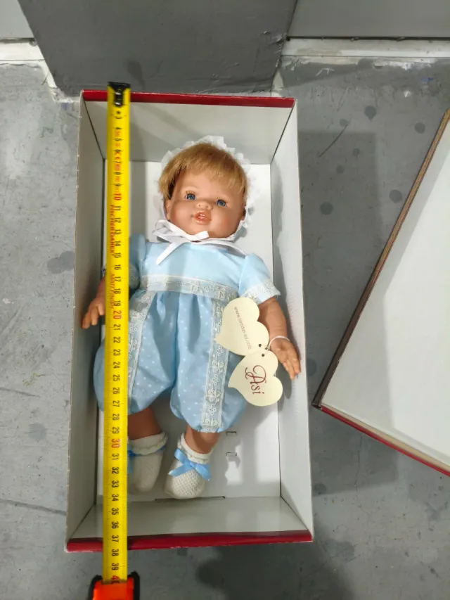 Muñeca de colección ASI fabricada en España