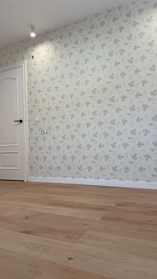 3 habitaciones, salón, 2 baños cocina calefacción