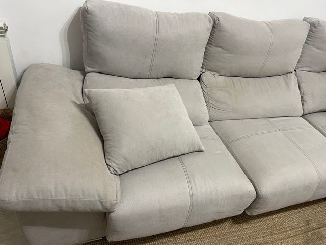 Sofá chaise longue (cheslong)