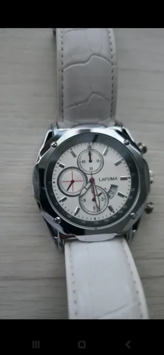 Reloj Lafuma Blanco y Plateado