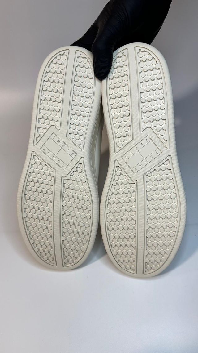 Tommy Jeans Archive 98 White/Brown - Size 43