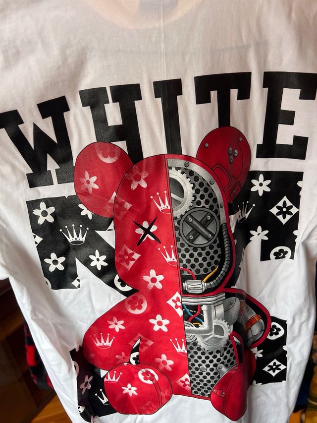 Camiseta Off-White XL Estampada Oso