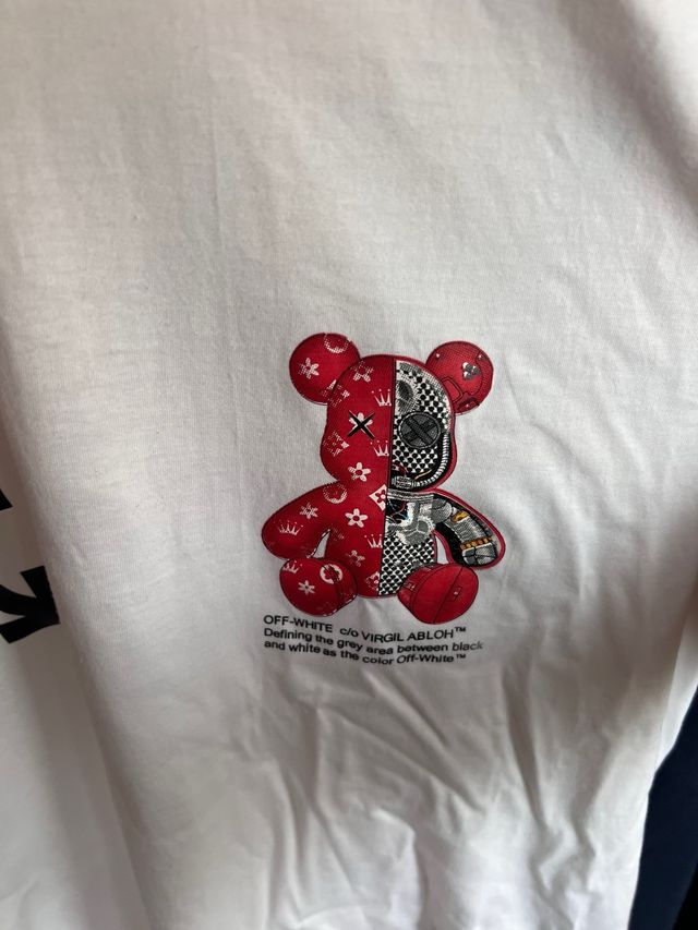 Camiseta Off-White XL Estampada Oso