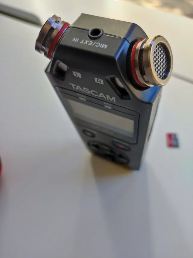 Registratore Tascam DR-05X