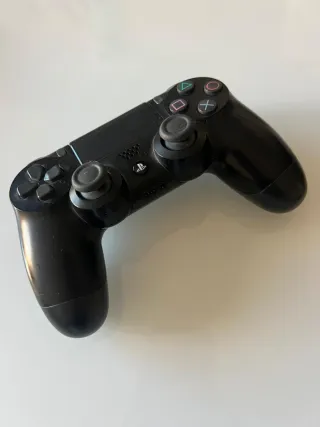 PS4 Sony Negro con mando