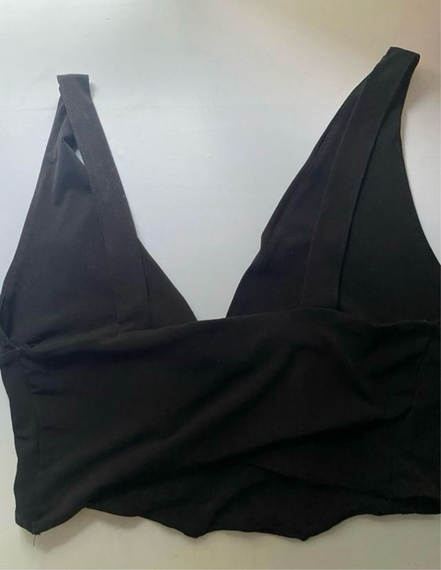 Top negro Stradivarius