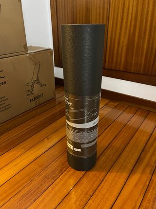 Banco de pesas plegable y set mancuernas