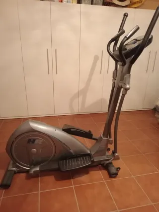 Bicicleta Elíptica HR Fitness