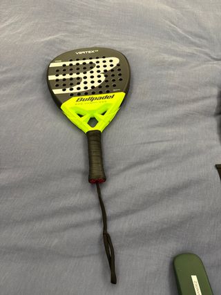 Pala de pádel Bullpadel Vertex 02