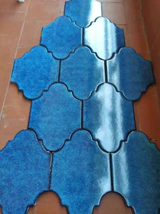 Baldosas antiguas azules para baño