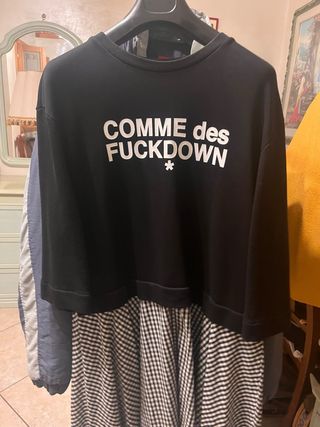 Felpa Comme des Fuckdown nera