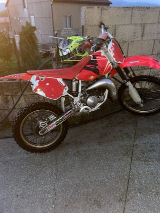 Moto honda cr 85cc en perfecto estado