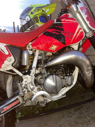 Moto honda cr 85cc en perfecto estado