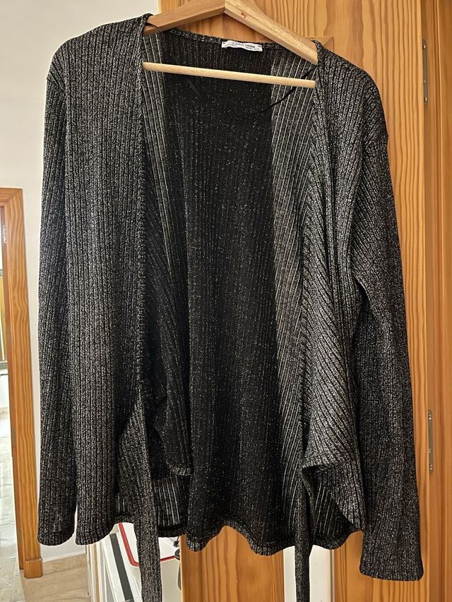 Pantalones y camiseta de punto Zara brillo plata