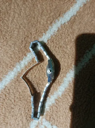 Reloj de colección plateado