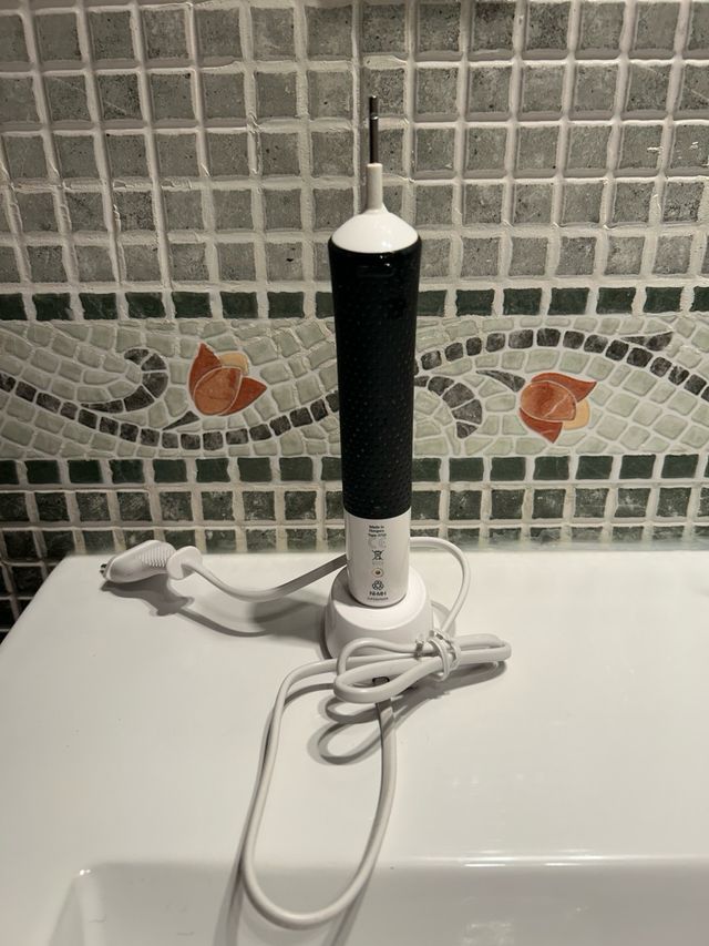 Cepillo Eléctrico Braun Oral-B Pro