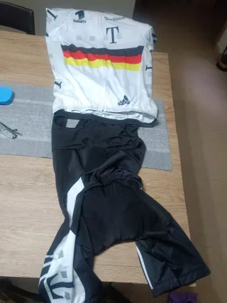 Conjunto Ciclismo Telekom Adidas Nuevo t mobile