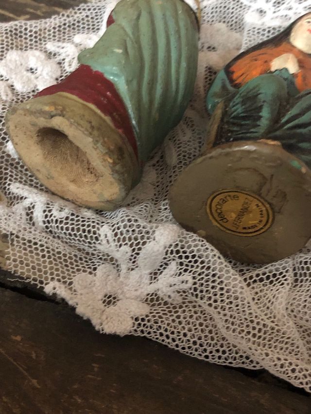 Virgenes de Belén antiguas  de barro 2 x 15