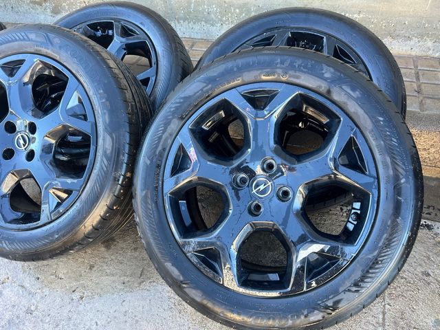 vendo Llantas Opel con Neumáticos Goodyear