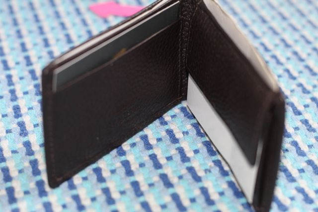 Cartera Negra y Verde