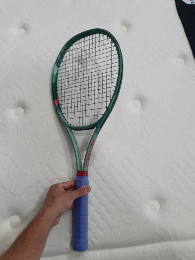 Raqueta Tenis Yonex Percept 100