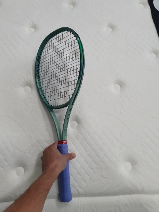 Raqueta Tenis Yonex Percept 100