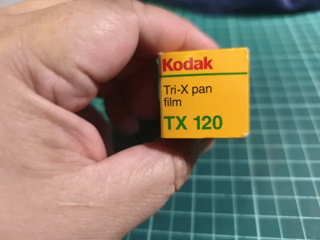 Carrete Kodak Tri-X Pan 120