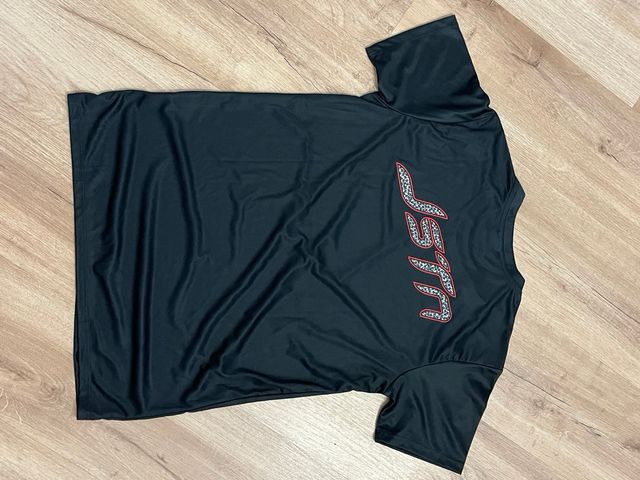 Camiseta negra Just Ten Pádel calavera pirata