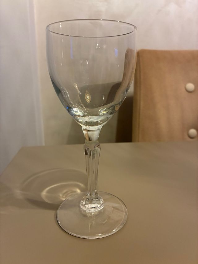 Copas de cristal para cava, vino, licor, agua