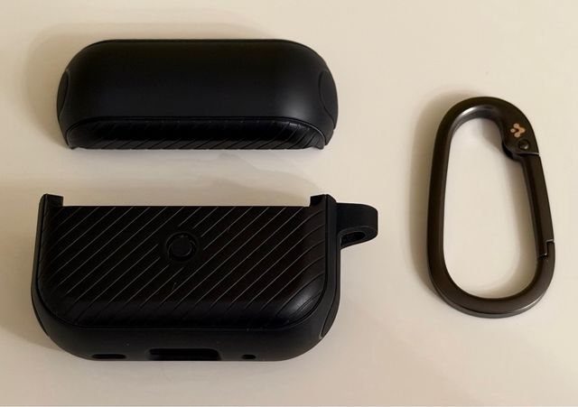 FUNDA SPIGEN (AIRPODS PRO 2)