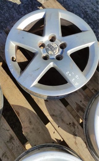 Llantas Audi. 15 pulgadas