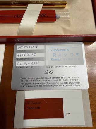 Bolígrafo S.T. Dupont Classique 045071N Dorado