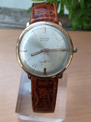 Reloj Titan De Luxe Mecánico