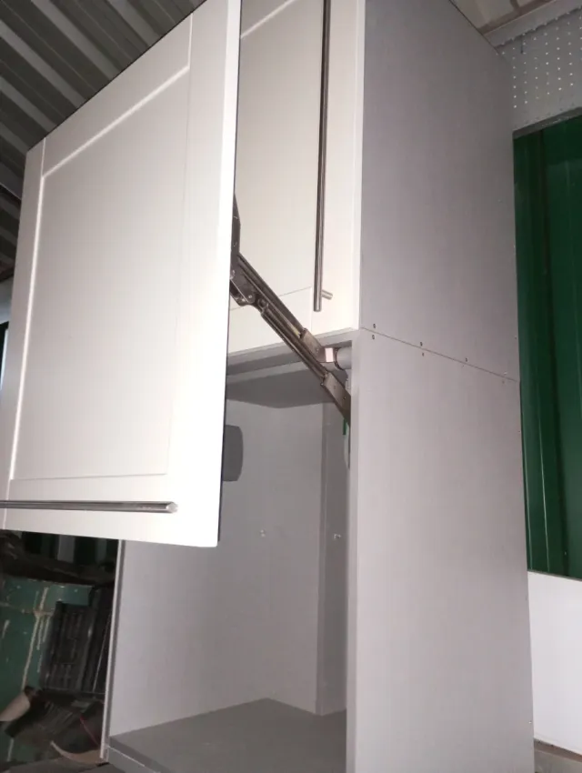 Módulos de cocina blancos