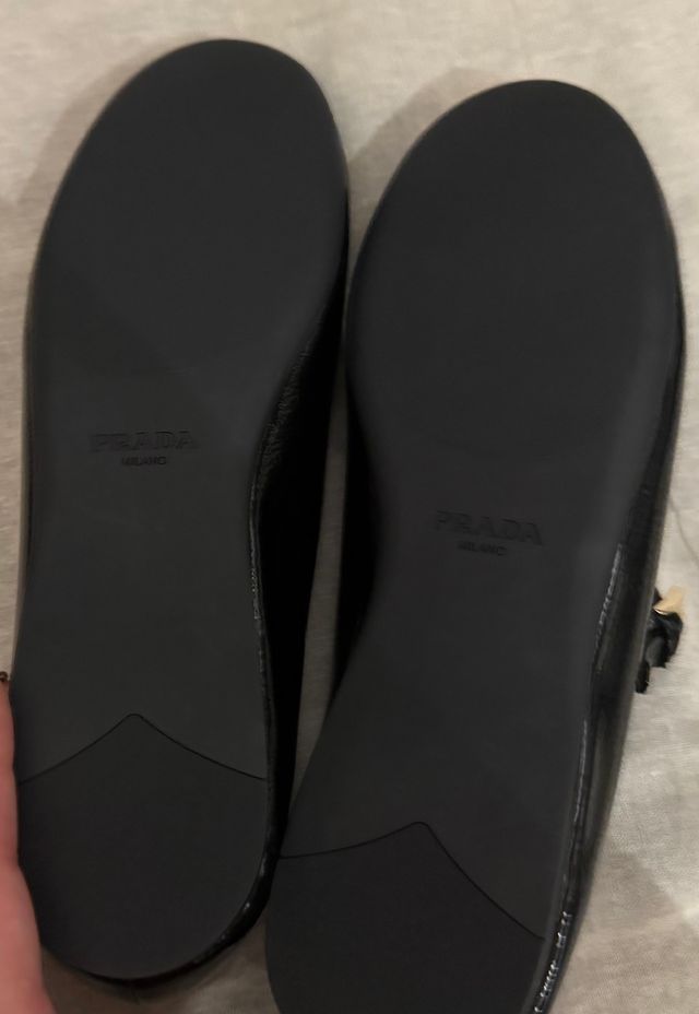 Prada Bailarinas Negras Charol