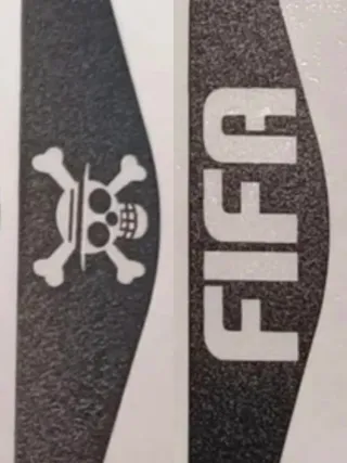 Pegatina Mando PS4 FIFA y One Piece