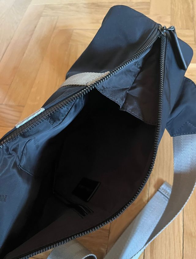 Riñonera Emporio Armani Negra Original